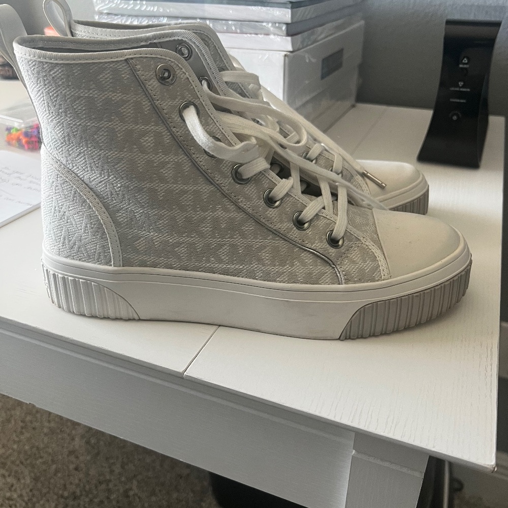 Michael Kors Sneaker Boots